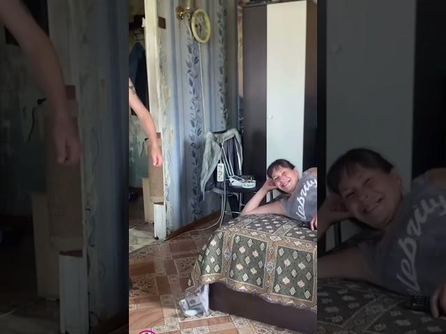 НЕВЕРОЯТНАЯ СИЛА И СКОРОСТЬ! БЕЗУМНЫЙ ПАША ПОКАЗАЛ НА ЧТО СПОСОБЕН! ИРИШКА ЧИКИ ПИКИ СМЕЁТСЯ