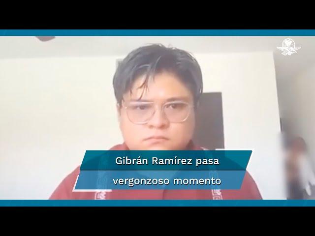 Mujer con poca ropa aparece en transmisión en vivo del morenista Gibrán Ramírez