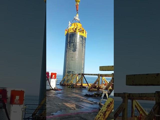 The second suction pile we recover from the sea water to our.