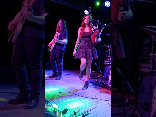 Ally the Piper - Medley: Sweet Child/Fire&Flames/FreeBird/I'm Good/Sandstorm 3/17/2025 Louisville KY