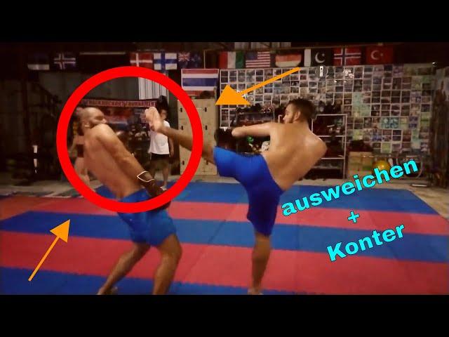 "Ausweichen und Konter"  Muay Thai Tipps und Tricks