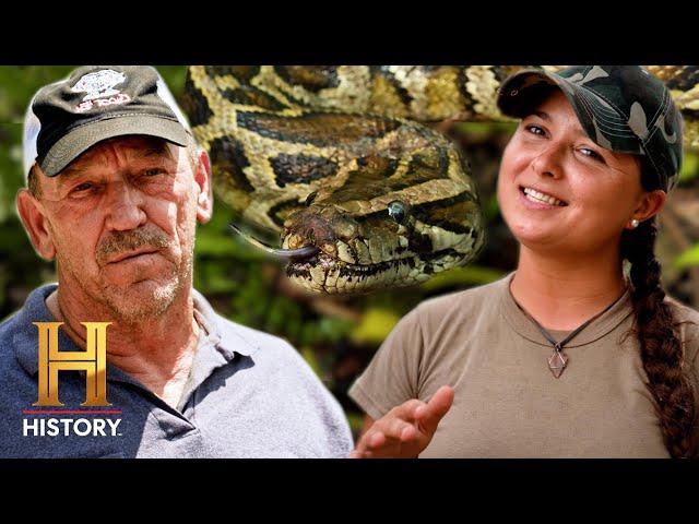 New Generation of DEADLY Pythons | Swamp People: Serpent Invasion (Season 5)