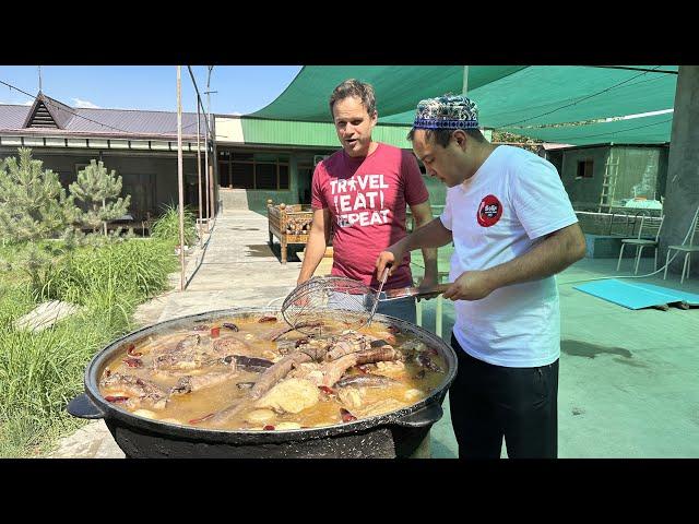 FAMOUS Food Blogger SHOCKED by Uzbek Street Food. The FOOD RANGER  VISITED Tashkent. Beshparmak.