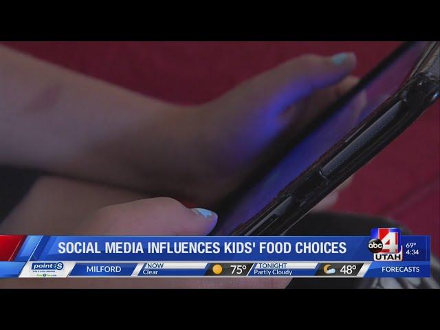 Social media and food choices