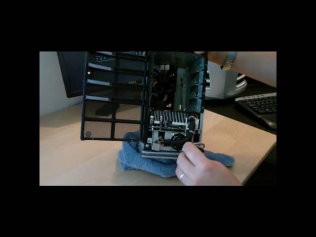 HP MediaSmart Server EX470 Memory Upgrade - Video Three of Four