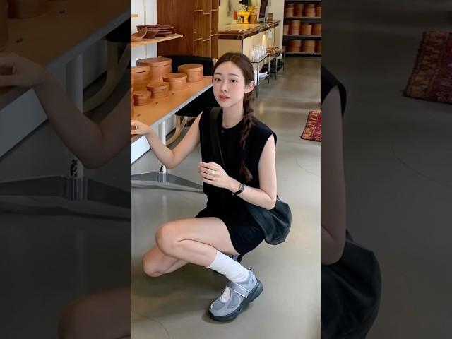 여자 연예인 사복 패션으로 보는 메리제인 운동화 코디