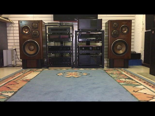 Diatone DS-3000 & Sansui Alpha 907DR