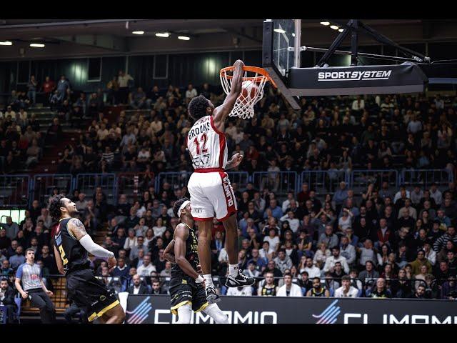 Cremona - Olimpia Milano: Armoni Brooks 31pt