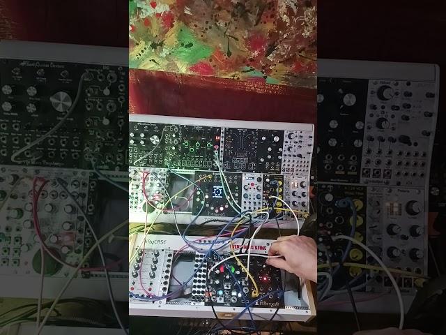 CLIMBING #eurorack #synth #dnb #glitch #techno #arpeggios #morphagene #idm #experimental #melodic