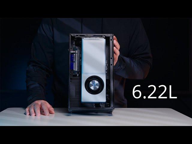 Tiny 4070 Ti Super Gaming PC