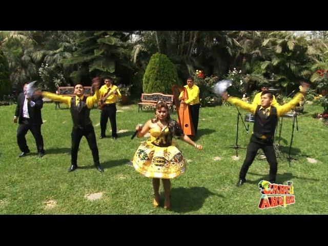 MUÑEQUITO JHONATAN GRABANDO PARA SELENA OMONTE EN CANTO ANDINO INTERNACIONAL