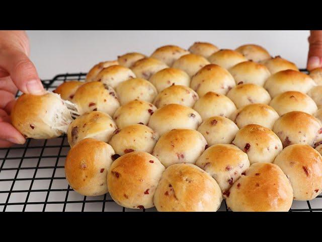 Why I didn't know this delicious bread before! Incredibly fluffy and soft