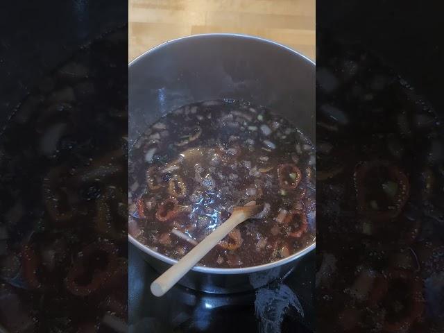 Cooking Up Black Beans #mcskitchenandoutdoors #food #foodie #cooking #beans #canned