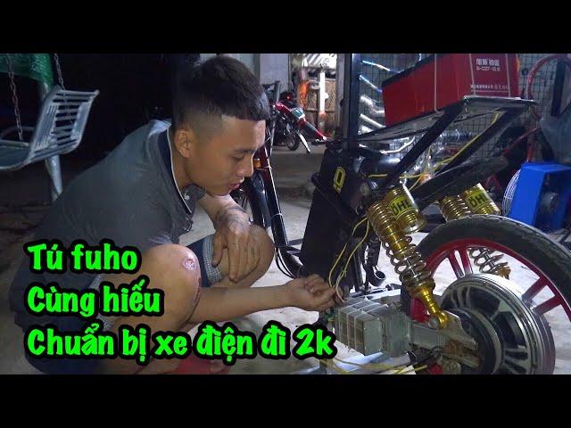tú fuho cùng hiếu bến tàu dọn lại xe cộ chuẩn bị púa giải xe điện 2K tháng 8 | Tú Nguyễn Vlogs