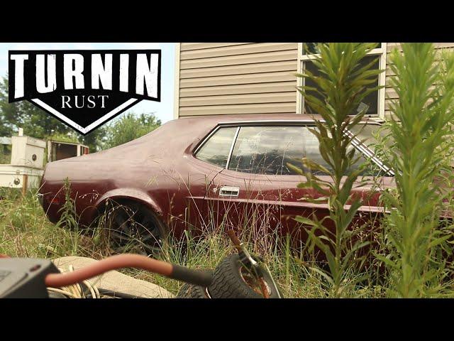 Abandoned 1971 Ford Mustang, Will It Run & Drive Home After 25 Years? | Turnin Rust