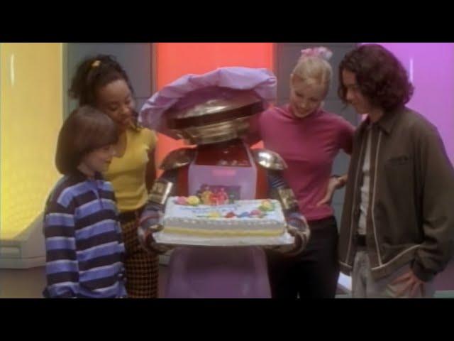 Power Rangers Turbo Episode 1 - Shift Into Turbo Part 1 - Review #powerrangers #powerrangersturbo