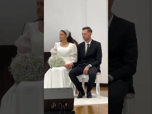 Ovidiu & Adina Grab / Cine îl cheamă pe-Acel ce totul vede