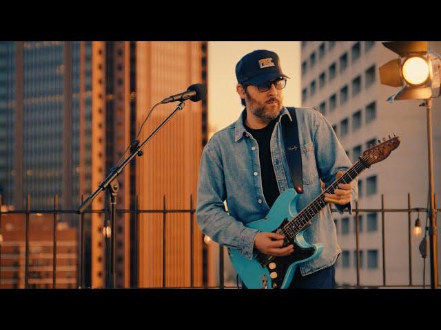 Ariel Posen - Broken But I'm Fine (Rooftop Sessions)