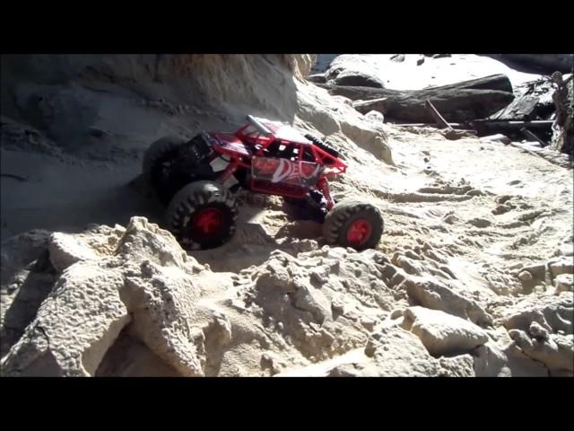 Rc Rock Crawler 1:18 vs Sand