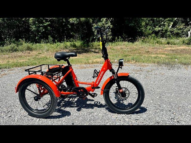 The Mooncool TK1 is a Foldable and Affordable Electric Trike!