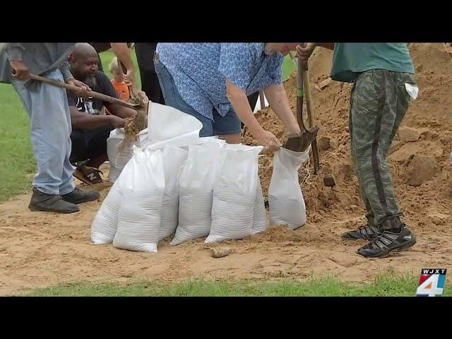 Clay County gives updates on sandbags, debris pickup & more ahead of Hurricane Milton