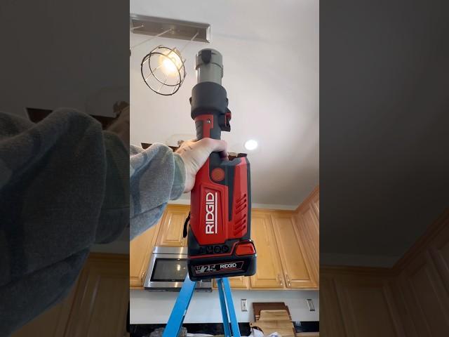 HOW TO FIX WATER LEAK! #diy #plumbing #how #howto #tips #tricks #trend #trending #hacks #fix #leak