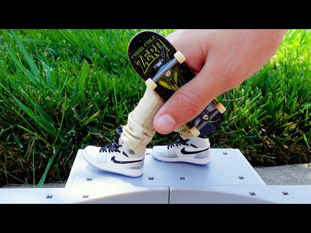 Finger Skateboard | Tech Deck Skateboards Unboxing | Finger Skateboard Tricks | Mini Nike Shoes