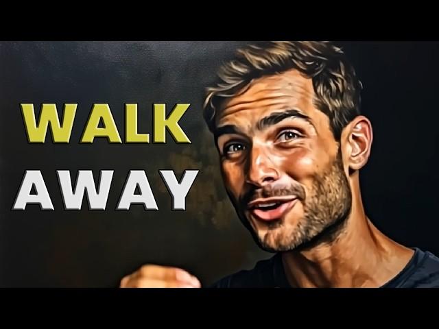 WOMEN Are ATTRACTED to Men Who WALK AWAY - 🫵 Venus Masterclass
