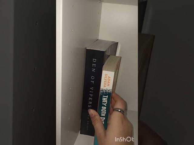 Arranging my bookshelf. Book asmr.