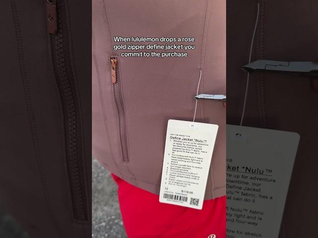 New define jacket alert!!!! Rose gold zipper!!!! #lululemon