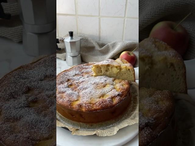 Apfelkuchen  Full recipe on Instagram #zuckerfrei #sugarfree #kuchen #cake #food #lowcarb #tasty