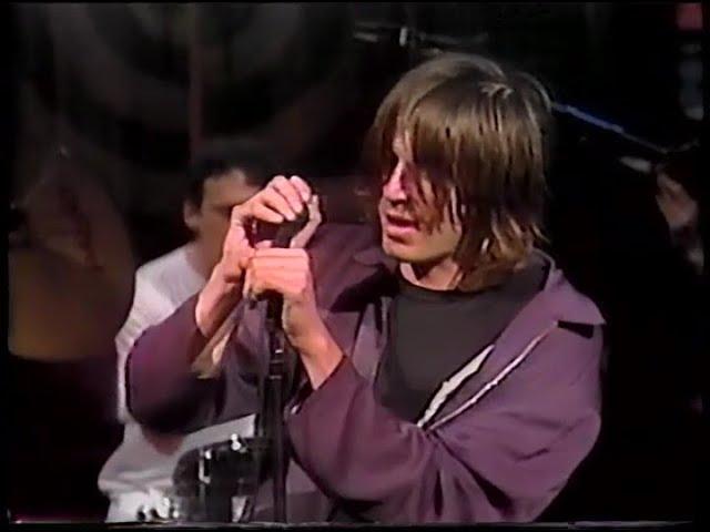 Mike Watt with Evan Dando Piss Bottle Man (live at Studio) on 120 (1995.04.30)