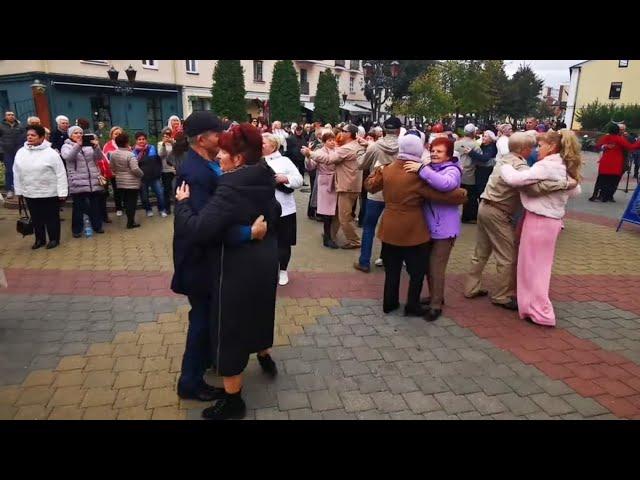 ОСЕНЬ, Так Поэтична И Романтична!