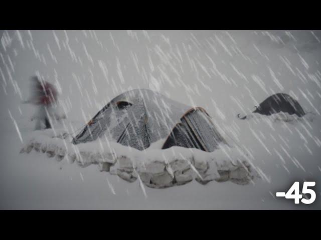 Extreme winter snow storm -45° Solo Camping 4 Days | Snowstorm & Winter Camping in a Snowstorm