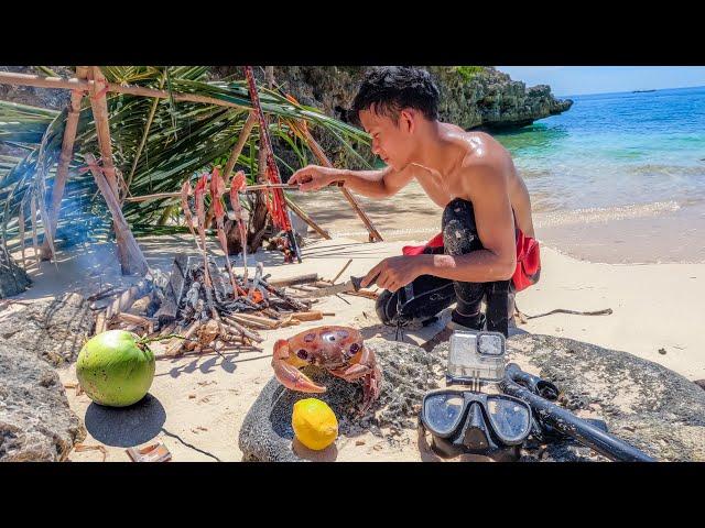 SOLO CAMPING | BERBURU KEPITING, CUMI & BAKAR DI PANTAI TAK BERPENGHUNI | Spearfish And Cook