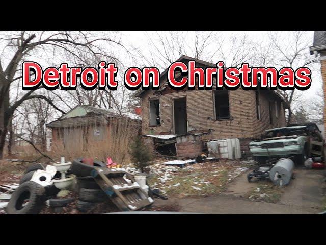 THIS IS HOW DETROIT LOOKS DURING HOLIDAYS