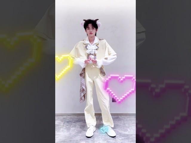 【TNT时代少年团 宋亚轩】在一起的又一个520快乐～