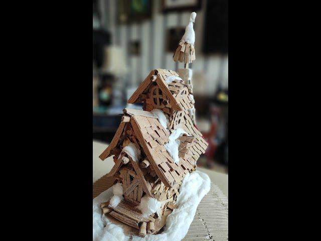 новогодний дом снеговика своими руками из картона DIY new Year's house of a snowman made cardboard