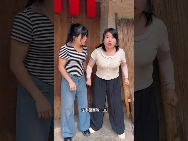 美女趁人贩子熟睡偷偷逃跑#反转#农村短剧#正能量#人贩子#shorts