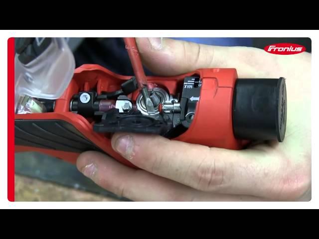 The lightest push-pull welding torch in the world - Commissioning