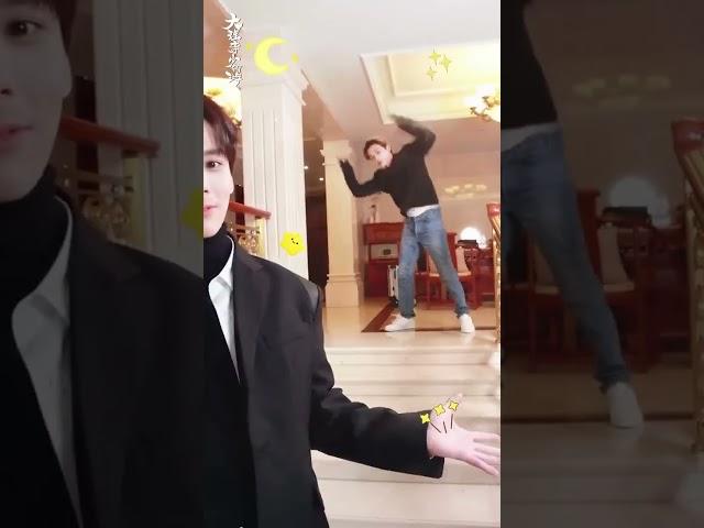Learn magic tricks with Wei Zheming #WhiteCatLegend#大理寺少卿游#DingYuxi#ZhouQi#MilesWei