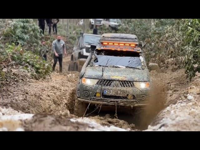 BOL ÇAMURLU ORMANDA OFF ROAD  4x4 mud offroad challenge | Off Road Yikim Ekibi