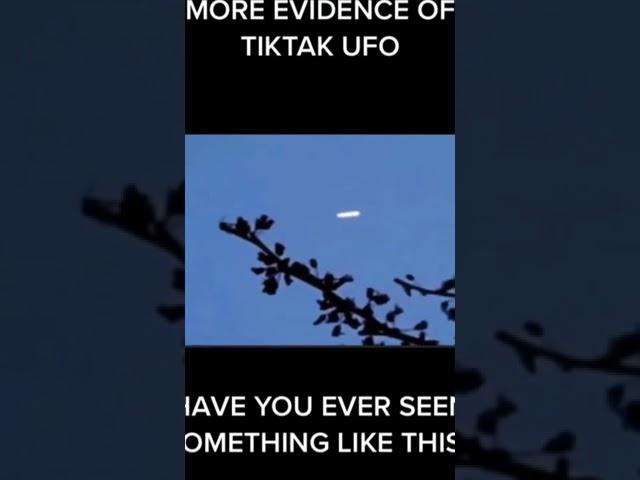 UFO? TIC TAC OVNI CAPTURED ON CAMERA!?  #Shorts #UFO #UAP