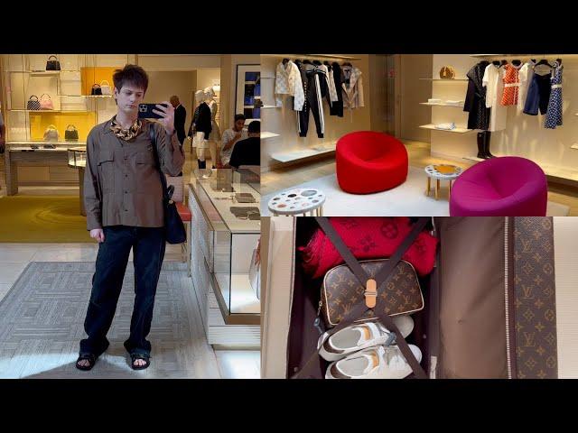 LOUIS VUITTON SHOPPING VLOG LONDON LUXURY TRAVEL ACCESSORIES NICE BB & TOILETRY BAG 25 UNBOXING