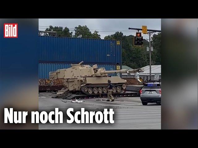 USA: Panzerhaubitze von Zug kaputt gerammt