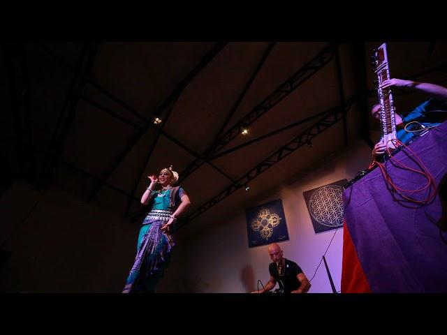 Alexandra Atakhanova. Odissi fusion with Tetouze&Jyoti_part 2
