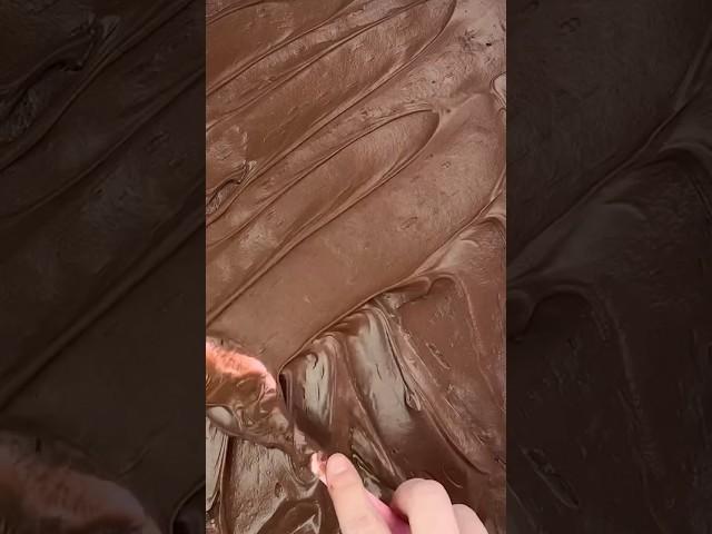  EASY BROWNIE FROSTING #homemadebrownies #brownierecipe #brownielovers #frosting #bakersofyoutube