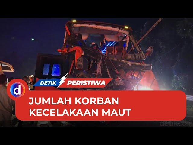 Jumlah Korban Luka dalam Kecelakaan Maut Bus Peziarah di Tol Cipularang