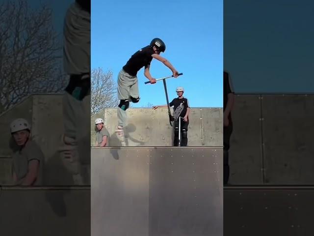 #scootering #skatepark #fyp
