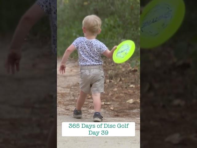 What age did you start playing disc golf?! I started at 28 but wish I started this young! #discgolf